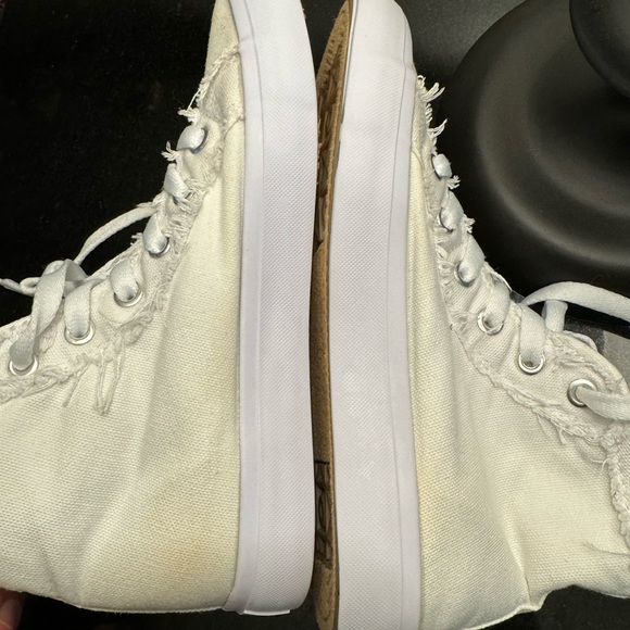 Revolution CLASSIC HIGH TOP SNEAKER | WHITE women size 5.5 - Picture 5 of 7